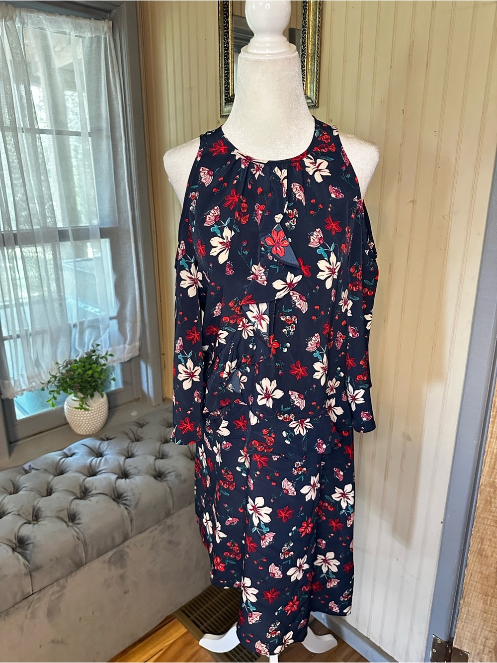 Zoe by Rachel Zoe Floral Cold Shoulder Ruffle Dress Navy Red NWT Size Small $125